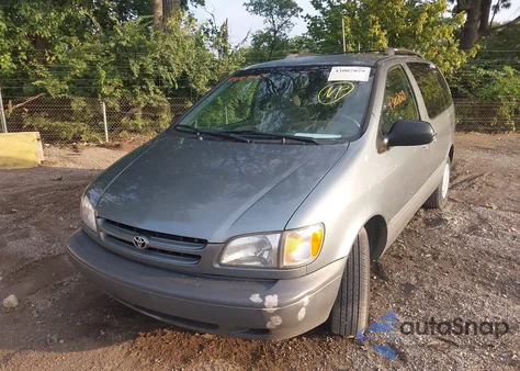 2000 Toyota Sienna Le from USA, damaged, VIN 4T3ZF13C8YU270960